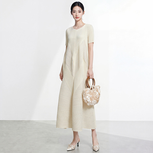 PY 2026 Miyake pleated dress temperament high-end women's wholesale long design niche fluffy plus size hot selling <b>skirt</b> - Product Image 2