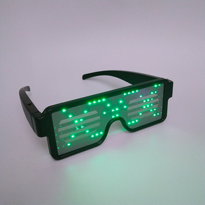 Gafas LED Mágicas con Luz de Colores, Recargables por USB, con Pantalla LED para Mostrar Mensajes, Gafas con Obturador Luminoso para Festivales, Fiestas Rave y Cumpleaños - Product Image 5