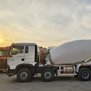 Camion malaxeur à béton HOWO d'occasion, diesel, manuel/automatique, 12 mètres cubes, pompe et moteur, pour usage de construction, HOWO-TX 8x4 à vendre - Product Image 1