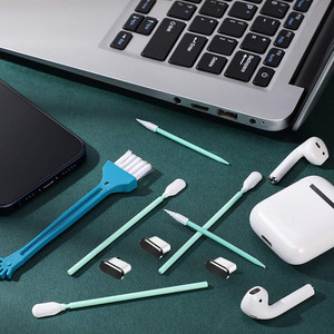 Bouchons anti-poussière pour ports iPhone 15, 16, 17 – Kit de nettoyage de téléphone en métal avec brosses et cotons-tiges - Product Image 4