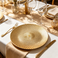 Assiette de Présentation Haut de Gamme en Plastique PP Doré, Motif Diamant Radial Personnalisé, Style Américain, Durable, pour Fêtes et Événements