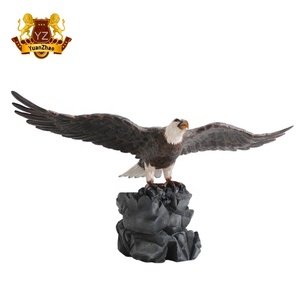 Ornements d'extérieur, sculpture d'<span class=keywords><strong>aigle</strong></span> en fibre de verre grandeur nature, <span class=keywords><strong>aigle</strong></span> ailé en résine à vendre - Product Image 6