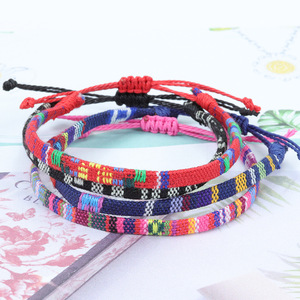Pulsera tejida <span class=keywords><strong>de</strong></span> <span class=keywords><strong>tela</strong></span> <span class=keywords><strong>de</strong></span> lino y algodón colorida <span class=keywords><strong>de</strong></span> estilo bohemio ecológica al por mayor - Product Image 2