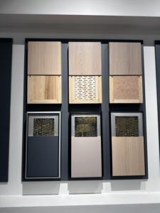 <span class=keywords><strong>Porte</strong></span> <span class=keywords><strong>de</strong></span> rail cachée <span class=keywords><strong>de</strong></span> mur intérieur en bois solide minimaliste moderne avec la charnière invisible finie pour l'usage <span class=keywords><strong>de</strong></span> chambre à coucher ou d'appartement - Product Image 5