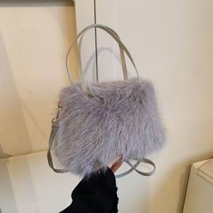 Fashion Trend Plush Design Women's <b>Handbag</b> Shoulder Crossbody <b>Handbag</b> Women's <b>Small</b> <b>Handbag</b> - Product Image 4