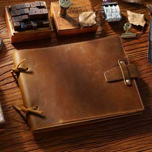 手作り本革ユニセックスヴィンテージパスポートカバー旅行用耐久性のある盗難防止 & 防水証明書バッグ - Product Image 2