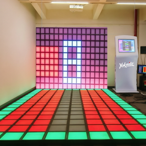 Jeu <span class=keywords><strong>laser</strong></span> 'Le sol est du lave' avec écran de jeu LED 30x30 cm, grille lumineuse interactive, jeux actifs et grille de danse LED au sol - Product Image 1