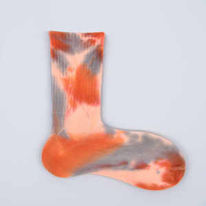 Nuove coppie di cotone alla moda addensano calze sportive da uomo e da donna con stampa Tie-dye - Product Image 5