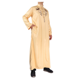 ثوب على طراز قطاري بتصميم ملون من الطراز الأول مقاس 54-62 - Product Image 4