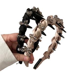 Serre-tête décontracté coréen en plastique et tissu antidérapant à dents, couleur unie, pour femme - Product Image 1