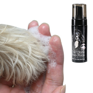 Set nero personalizzato schiuma di <span class=keywords><strong>lavaggio</strong></span> a secco per piccoli <span class=keywords><strong>animali</strong></span> Non tossico delicato Pet <span class=keywords><strong>lavaggio</strong></span> con materiale di pulizia igienica per <span class=keywords><strong>animali</strong></span> domestici - Product Image 3