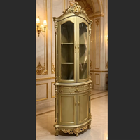 Armoire d'angle en bois massif de style européen haut de gamme pour salon avec design triangulaire et rangement - F020