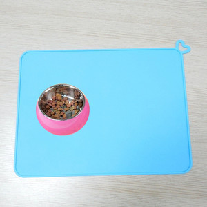 แผ่นรองอาหารสัตว์เลี้ยงซิลิโคนกันน้ำขนาดใหญ่สำหรับสุนัขหรือแมว - Product Image 6