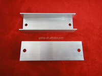 Support de renfort d'angle de triangle de fabrication d'estampage de tôle d'acier galvanisé personnalisé