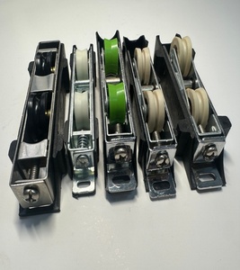 24*23 mét Mauritius siêu chất lượng Heavy Duty nhôm <span class=keywords><strong>c</strong></span>ó thể điều chỉnh trượt bánh xe <span class=keywords><strong>c</strong></span>ử<span class=keywords><strong>a</strong></span> con lăn với nhập khẩu mang - Product Image 3