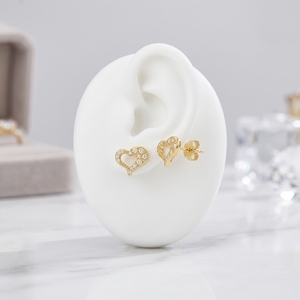 Set di Gioielli in Acciaio Inossidabile Dorato con Cuore: Collana, Bracciale e Orecchini con Pavé di Zirconi, Catena a Cavo Mezzo Aperto a Cuore, Gioielli da Donna, Ingrosso, Personalizzato OEM - Product Image 2