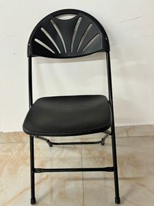 Migliore Sedia Pieghevole Leggera Moderna <span class=keywords><strong>in</strong></span> Plastica Bianca per Eventi Interni ed Esterni, Matrimoni, Cortili, Sale, con Struttura <span class=keywords><strong>in</strong></span> <span class=keywords><strong>Metallo</strong></span> Resistente - Product Image 5