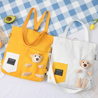 Sac fourre-tout en toile pour femme avec breloque ours en peluche, sac à bandoulière mignon, sac de shopping, sac de voyage quotidien avec fermeture éclair