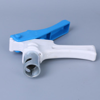 Outil de perforation pour tuyaux d'irrigation et flexibles plats