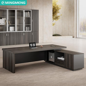 Escritorio de oficina lujoso y exquisito con un diseño simple y moderno para jefes y gerentes, escritorios para computadora con gabinetes laterales. - Product Image 3