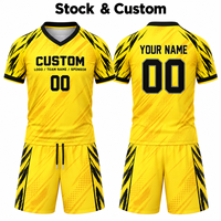 Maillot de football personnalisé à col en V respirant à manches courtes pour homme – Haut d'entraînement de football avec nom, numéro et logo personnalisés, impression par sublimation