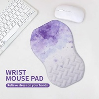 Tapis de souris de jeu en mousse à mémoire de forme PORON avec repose-poignet, base antidérapante, couleur et logo personnalisables en stock