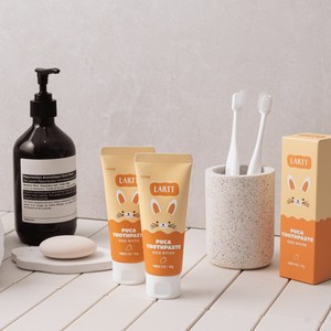 Pasta de dientes coreana baja en flúor, apta para niños pequeños, con un sabor suave y dulce a manzana y mango para un cuidado dental delicado. - Product Image 5