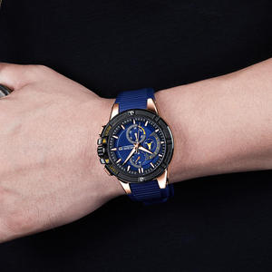 <span class=keywords><strong>MEGIR</strong></span> 2095 Montres à quartz pour hommes de marque supérieure, nouveau produit tendance, vente directe d'usine, <span class=keywords><strong>prix</strong></span> bas, bracelet en silicone - Product Image 5