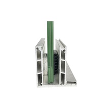 Balustrades modernes sans cadre, rampes de balcon en aluminium, canal en U, série 6000, T5, CNC, garde-corps en verre, design de terrasse