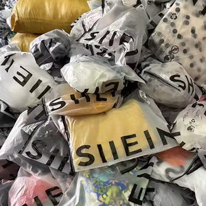 服パンツトップスドレスとスカート混色の服の束 - Product Image 5