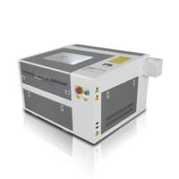 Machine de gravure de tube laser en verre CO2 petite 6090 Mini découpeuse laser 6090 bon prix contrôleur M2 50w