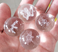 Boule de cristal K9 de haute qualité avec forme ronde transparente et effet de réfraction optique pour décoration