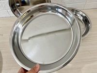 Assiette en acier inoxydable épaissi pour riz, fruits de mer et plats froids, idéale pour la maison et la restauration (vente en gros)