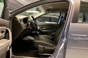 Auto usate completamente rifornite: <span class=keywords><strong>Renault</strong></span> Duster LE SUV 2024 pronta per la spedizione - Product Image 6