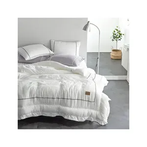 Excellent Quality Microfiber Fabric Bedding Set Hotel Style Bedding Microfiber Washing Comforter