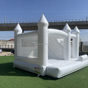 Château gonflable <span class=keywords><strong>en</strong></span> PVC blanc, équipement de jeu extérieur <span class=keywords><strong>écologique</strong></span>, château gonflable <span class=keywords><strong>en</strong></span> plastique <span class=keywords><strong>en</strong></span> forme de bateau pirate, design <span class=keywords><strong>en</strong></span> <span class=keywords><strong>bois</strong></span> - Product Image 3