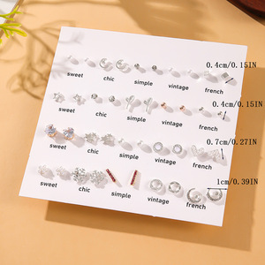 Boucles d'oreilles à la mode, 20 paires, perles blanches, mini cœur, flocon de neige, design creux, pour femmes, cadeau - Product Image 4