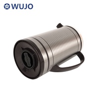 Échantillon gratuit de fiole thermos isolée sous vide de 1,6 l 1,9 l avec logo personnalisé garder thé café eau chaude froide fabricant avec recharge en verre