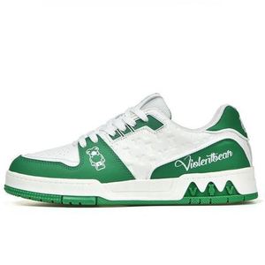 Couples Low-Top Skateboard Shoes Breathable Trendy Retro Casual Sports Shoes Men's White <b>Sneakers</b> - Product Image 1