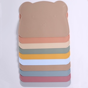 Nouvelles Assiettes Écologiques en Silicone de Qualité Alimentaire pour Enfants, Motif Ours de Dessin Animé, Napperons de Table pour Bébé, Fournitures d'Alimentation pour la Cuisine - Product Image 1