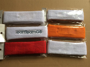 عصابة رأس رياضية مرنة قابلة للتنفس ومضادة للانزلاق مع شعار مخصص، مصنوعة من البوليستر والقطن الرقيق للتمارين الرياضية الصيفية - Product Image 3