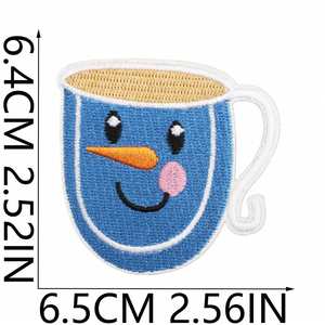 Parche de tela de fieltro no tejido con logotipo 3D bordado con letras en inglés, tema otoño-invierno Xiaotian, copo de nieve artístico - Product Image 2