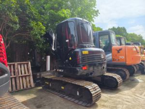 รถขุดขนาดเล็ก Kubota KX163 มือสอง นำเข้าจากญี่ปุ่นแท้ ระบบ Zero-tail Swing เครื่องยนต์ V2607 ประหยัดน้ำมัน เหมาะสำหรับงานเทศบาลและสวน - Product Image 1