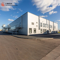 Entrepôt en structure métallique à grande portée certifié CE, bâtiment industriel préfabriqué robuste