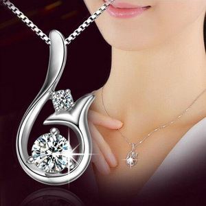 Collier pendentif en forme de larme queue de sirène pour femme, chaîne de clavicule style coréen, bijoux de mode - Product Image 1