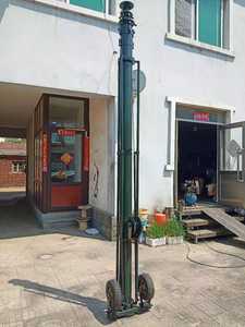 Mástil telescópico de manivela manual resistente de 8m y 26 pies para antenas y cámaras CCTV - Product Image 4