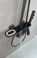 Ensemble de douche thermostatique haut de gamme en laiton poli avec barre coulissante et jet de pulvérisation, à poignée unique et finition céramique