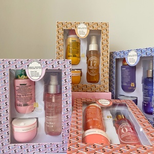 Set de Viaje de 3 Piezas con Perfume, Crema, Gel de Ducha y Spray Corporal, Set de Regalo para Mujer - Product Image 6