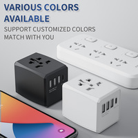 Adaptateur de Voyage Universel Multinational avec Prise Multi-Pays, 3 Ports USB-A + 1 Type-C, Certifié CE/FCC