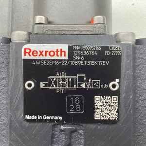 R900952166 4WSE2EM6-2X/10B9ET315K17EV วาล์วควบคุมทิศทางพร้อม OBE, NG6 ขนาด 6 ไฮดรอลิกสำหรับการควบคุมทางอุตสาหกรรม - Product Image 2